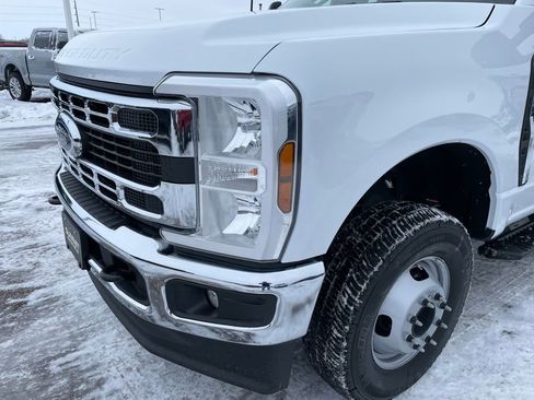 New 2026 Ford F350 XL w/ XL Chrome Package AWD/4WD image 35
