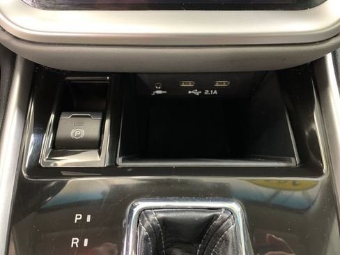 Used 2022 Subaru Outback Premium AWD/4WD image 26