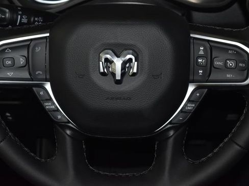 New 2026 RAM 1500 Big Horn AWD/4WD image 25