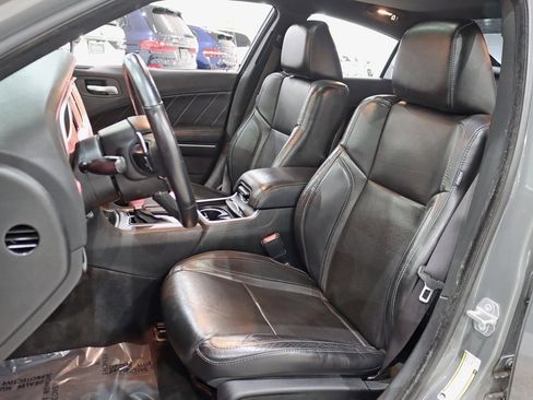 Used 2018 Dodge Charger GT image 26