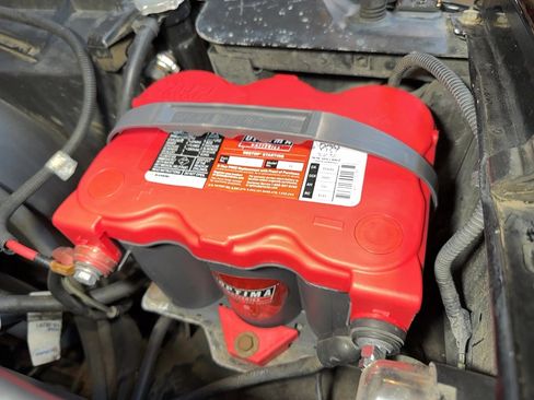 Used 1995 GMC Yukon SLE image 99