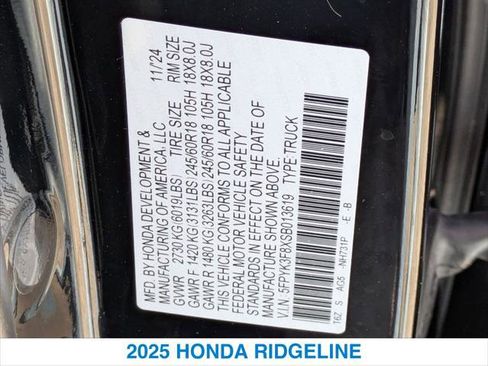 Certified 2025 Honda Ridgeline Black Edition image 26