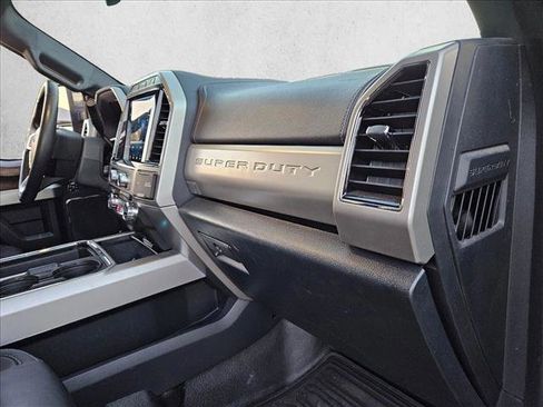 Used 2022 Ford F250 Lariat w/ Lariat Ultimate Package image 22