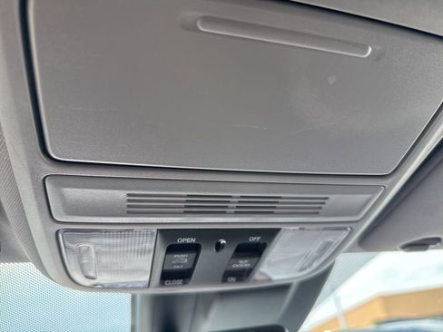 Used 2019 Honda Odyssey EX-L image 37
