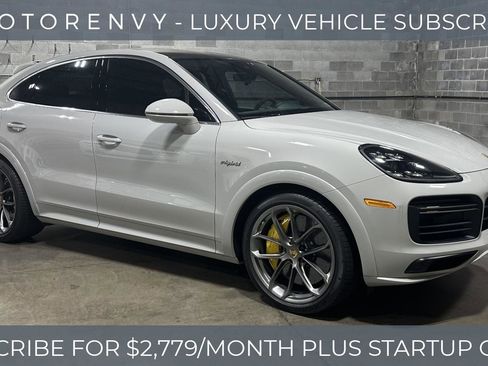 Used 2021 Porsche Cayenne Turbo S image 1