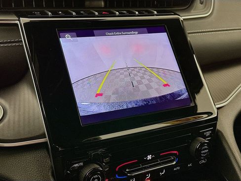 Certified 2025 Jeep Grand Cherokee L Laredo w/ Trailer Tow Package image 22