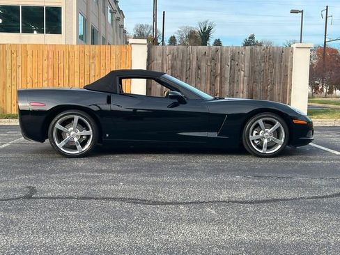 Used 2008 Chevrolet Corvette Convertible w/ Preferred Equipment Group image 18
