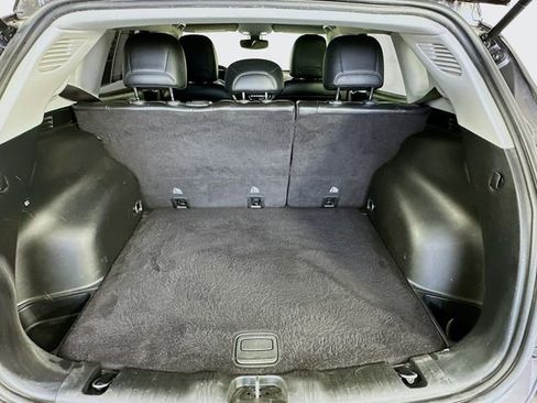 Used 2020 Jeep Compass Limited image 23