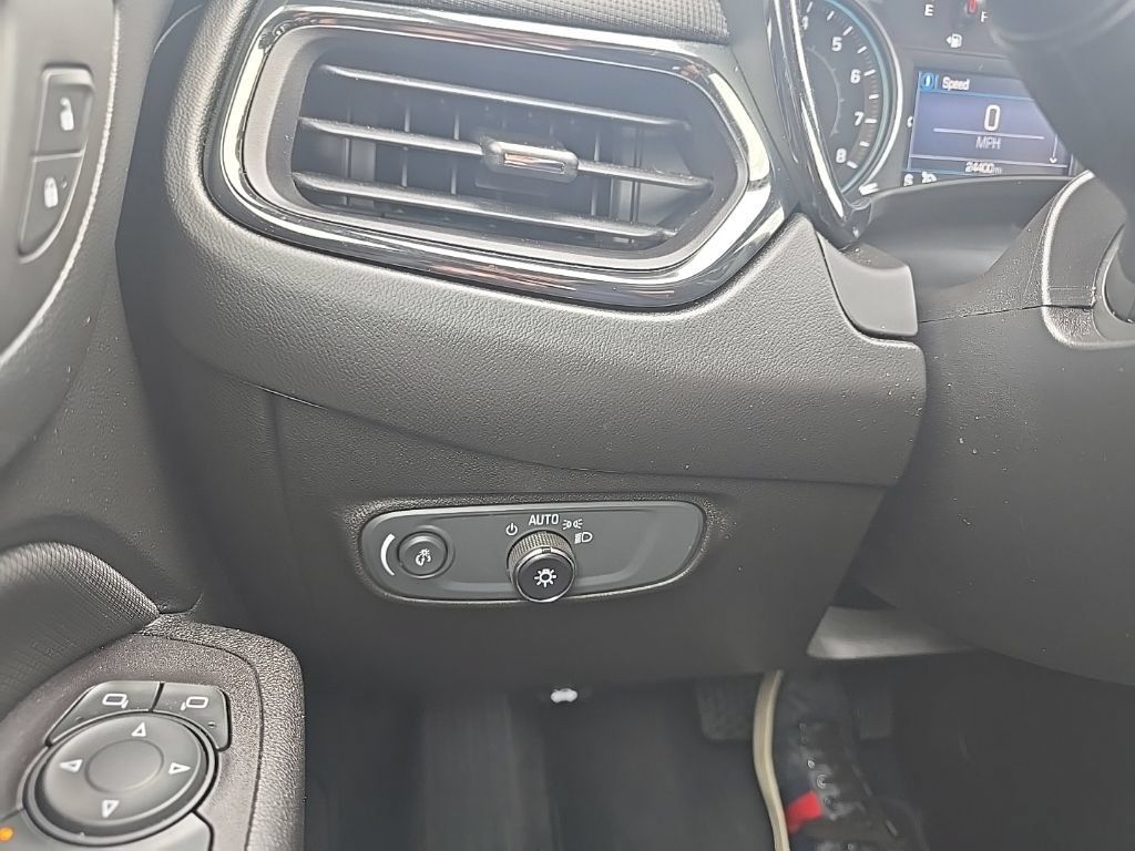 Used 2022 Chevrolet Equinox RS AWD/4WD image 18