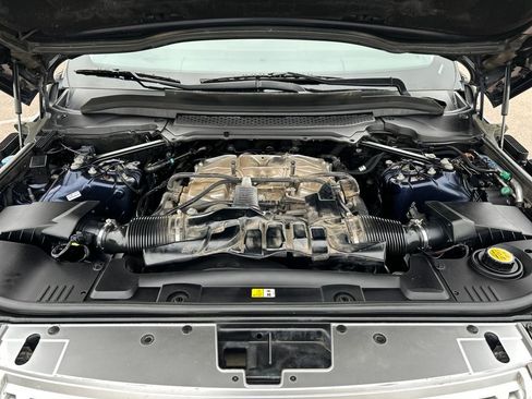 Used 2014 Land Rover Range Rover HSE image 25