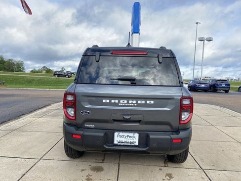 Used 2025 Ford Bronco Sport Outer Banks AWD/4WD image 10