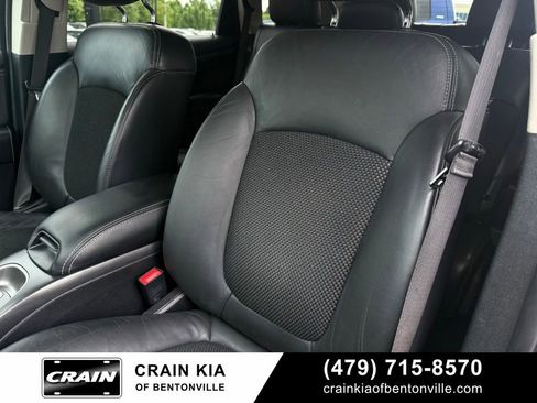 Used 2018 Dodge Journey Crossroad AWD/4WD image 22