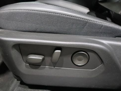 Used 2024 Buick Envision Preferred image 12