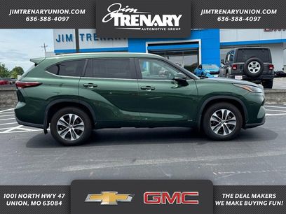 Used 2024 Toyota Highlander XLE