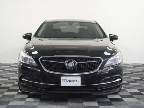 Used 2017 Buick LaCrosse Essence FWD image 9