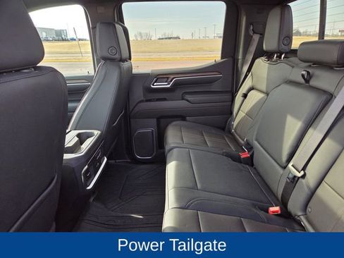 Used 2025 Chevrolet Silverado 1500 High Country w/ High Country Premium Package AWD/4WD image 53