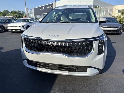 New 2026 Kia Carnival EX FWD image 2