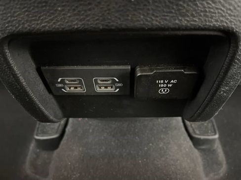 Used 2022 Jeep Cherokee Trailhawk w/ Comfort/Convenience Group AWD/4WD image 46
