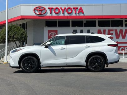 Used 2022 Toyota Highlander XLE