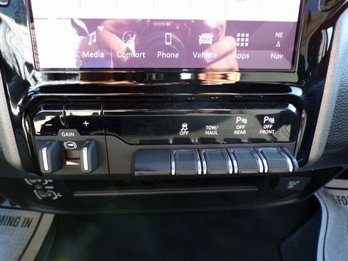 New 2026 RAM 2500 Tradesman image 18