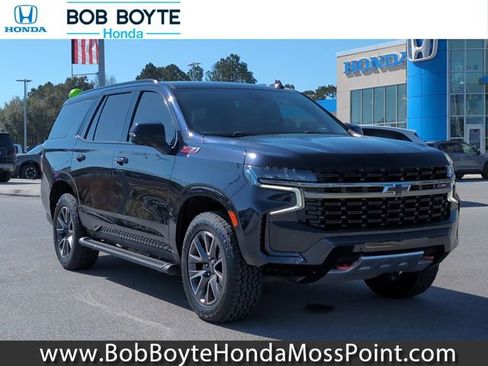 Used 2021 Chevrolet Tahoe Z71 w/ Luxury Package image 1