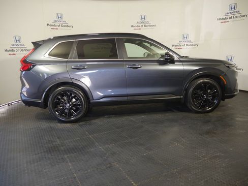 Used 2023 Honda CR-V Sport Touring image 3