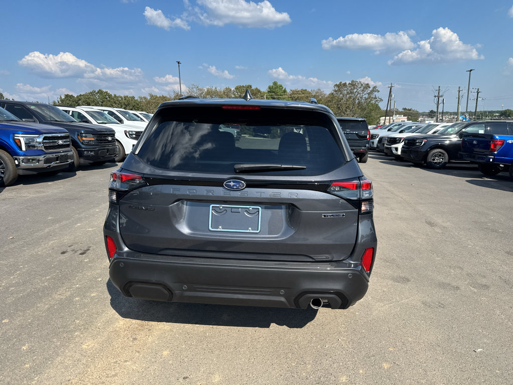 Used 2025 Subaru Forester Touring w/ Popular Package - Touring AWD/4WD image 6