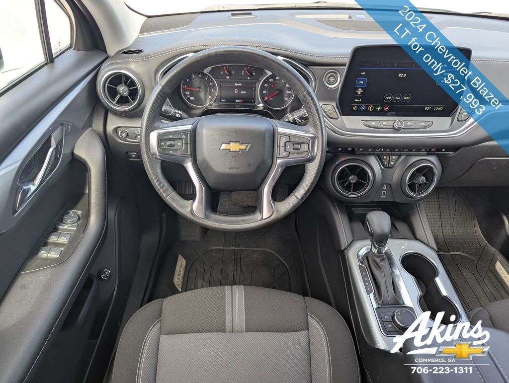 Used 2024 Chevrolet Blazer LT w/ Convenience Package FWD image 16