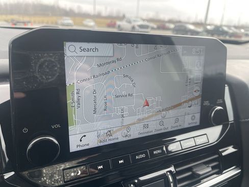 Used 2023 Nissan Pathfinder SL image 27