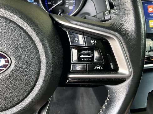 Used 2018 Subaru Outback 3.6R Limited AWD/4WD image 25