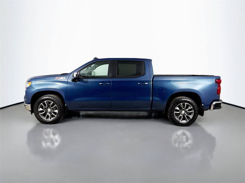 Used 2024 Chevrolet Silverado 1500 LT AWD/4WD image 6