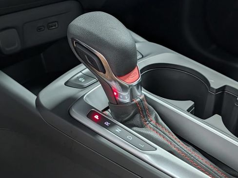 New 2026 Chevrolet Trax RS w/ Sunroof Package FWD image 24