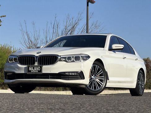 Used 2018 BMW 530i RWD image 1