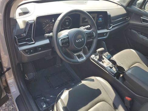 Used 2025 Kia Sportage SX FWD image 6