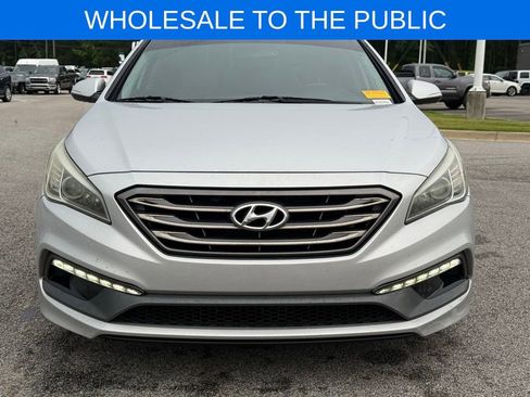 Used 2016 Hyundai Sonata Limited w/ Option Group 04 FWD image 22