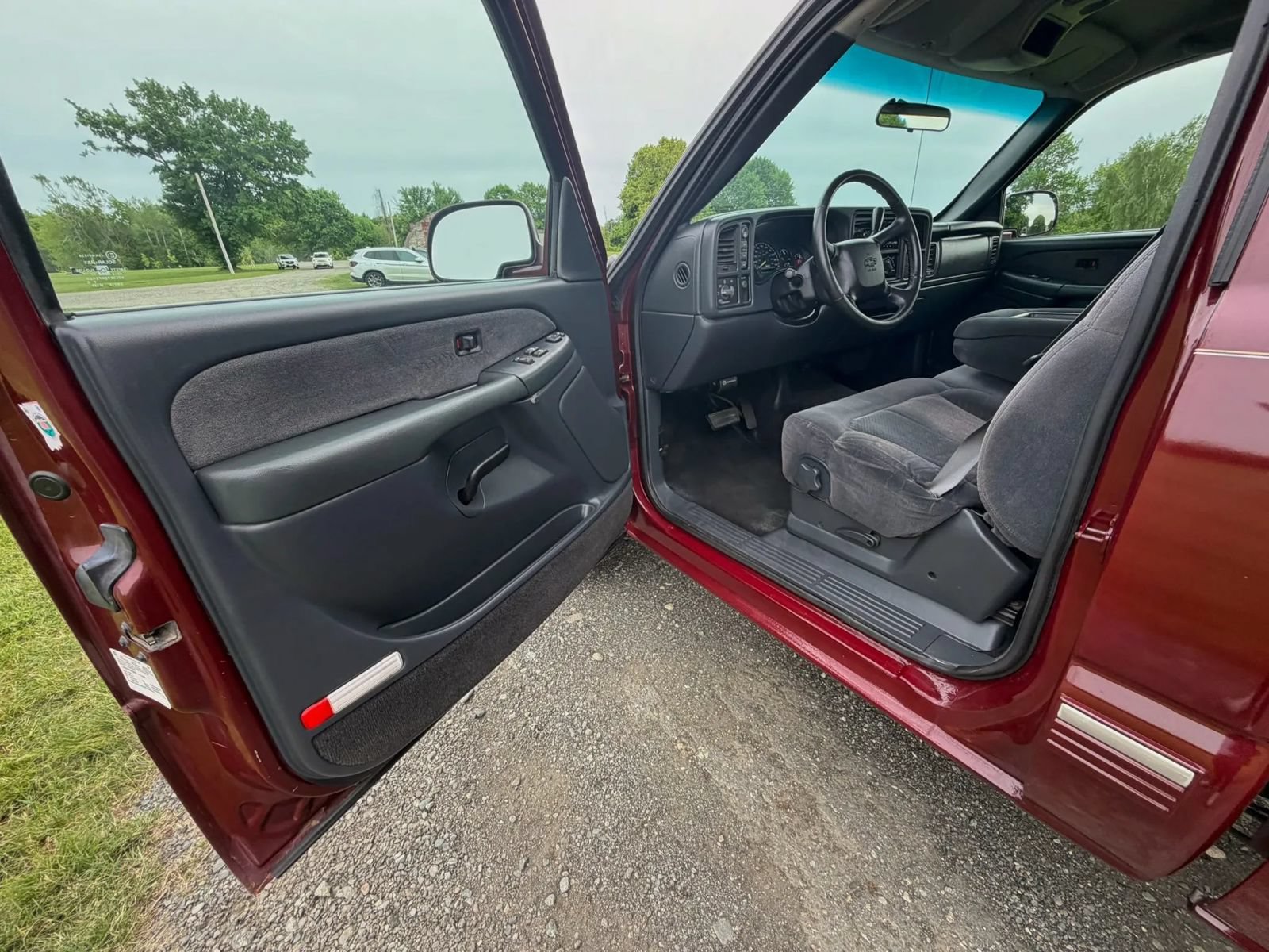 Used 2001 Chevrolet Silverado 1500 LS w/ Off-Road Chassis Pkg AWD/4WD image 49