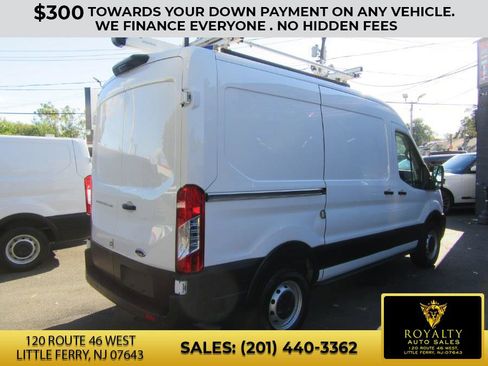 Used 2020 Ford Transit 250 Medium Roof w/ Load Area Protection Package image 5