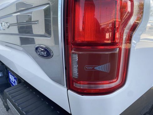 Used 2015 Ford F150 King Ranch w/ Equipment Group 601A Luxury AWD/4WD image 5