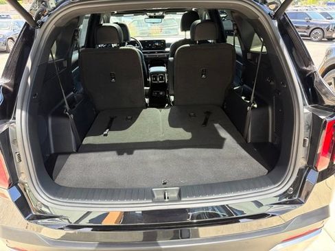 Certified 2025 Kia Sorento SX Prestige AWD/4WD image 28