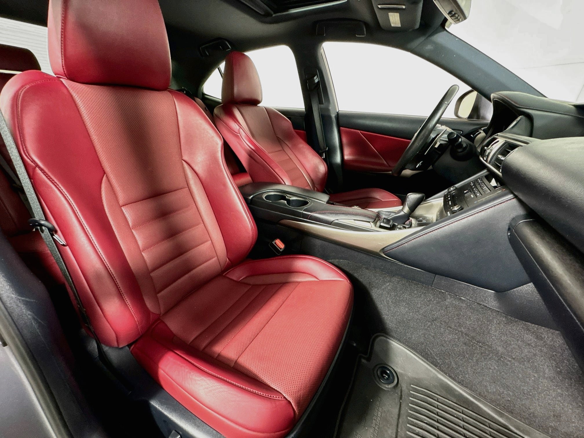 Used 2019 Lexus IS 300 F Sport w/ F Sport Package AWD/4WD image 28