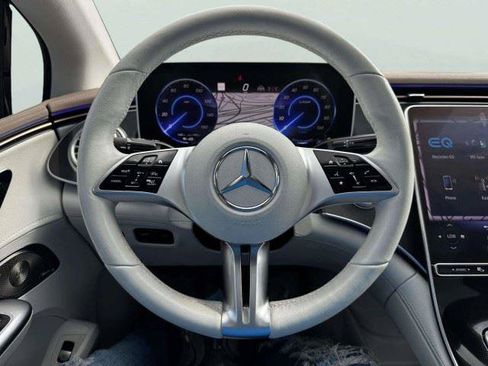 Used 2023 Mercedes-Benz EQE 350+ 4MATIC Sedan w/ Exclusive Trim Package image 30