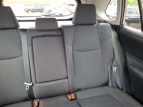 Used 2022 Toyota RAV4 LE AWD/4WD image 20