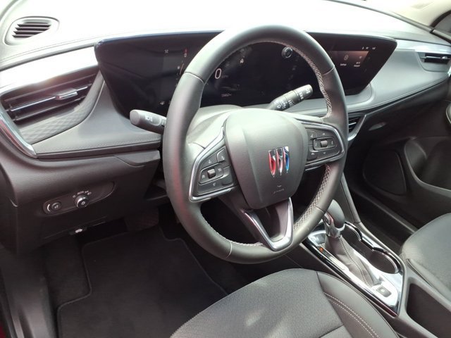 Used 2024 Buick Encore GX Preferred FWD image 8