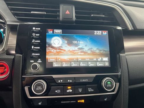 Used 2021 Honda Civic Touring image 14