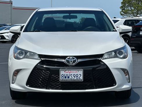 Used 2016 Toyota Camry SE FWD image 10