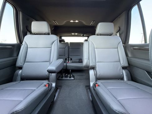 New 2026 Chevrolet Tahoe Z71 image 32