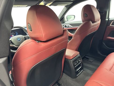 Used 2025 BMW i4 eDrive40 RWD image 35