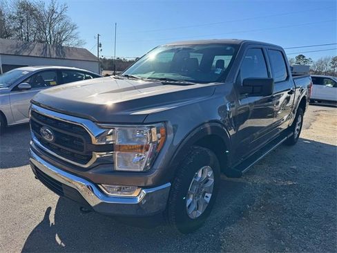 Used 2022 Ford F150 XLT w/ Equipment Group 301A Mid image 10