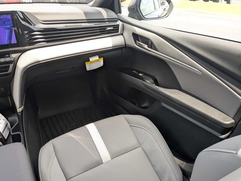 New 2026 Toyota Camry SE FWD image 17