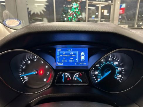 Used 2014 Ford Focus SE w/ SE Sport Package image 20